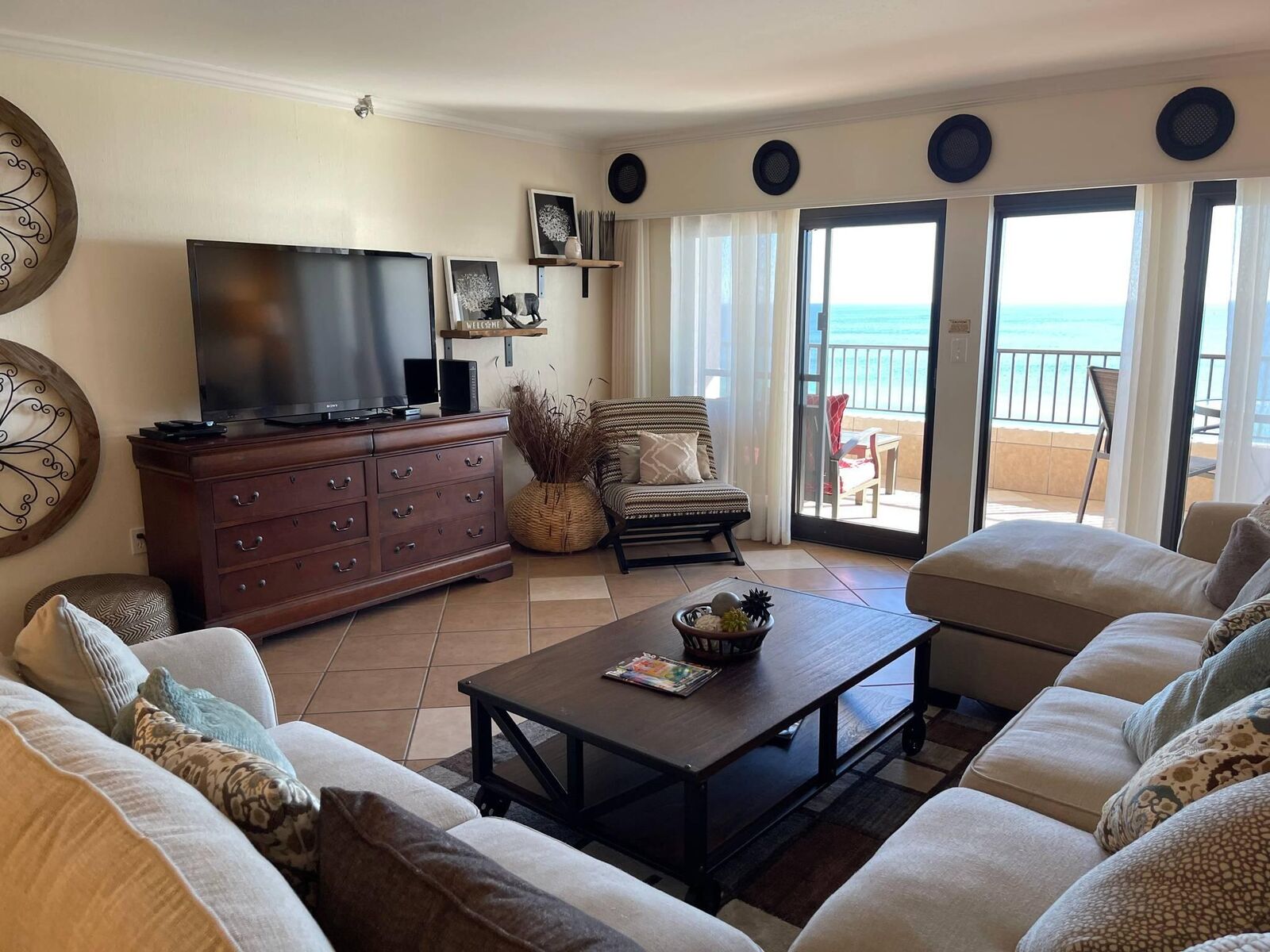 Property Photo: 1010 Hwy 98 E 902 FL 32541