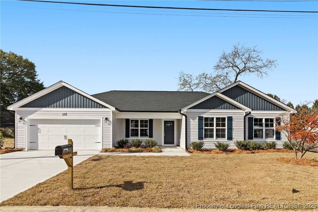 Property Photo: 1510 Deal Street NC 28306