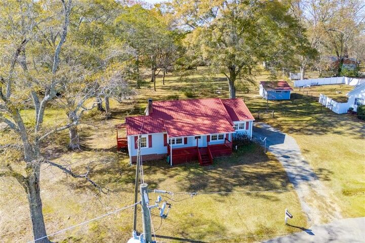 Property Photo: 16 Garrett Avenue GA 30110