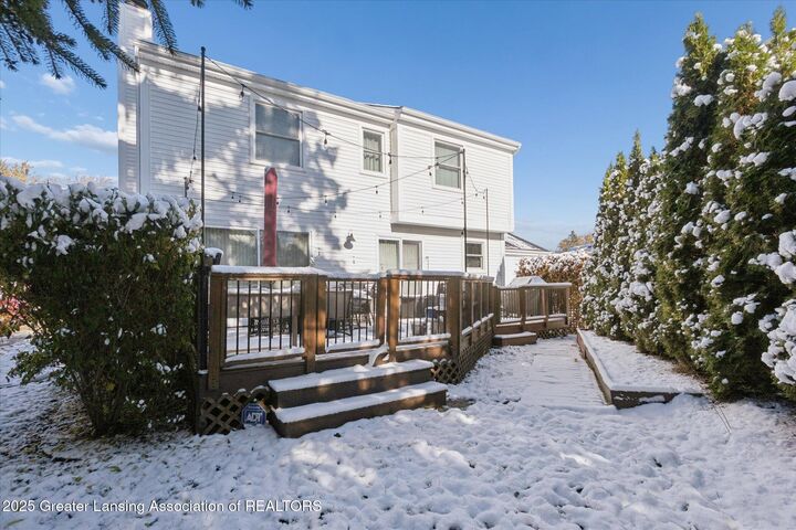 Property Photo:  1207 S Chartwell Carriage Way  MI 48823 