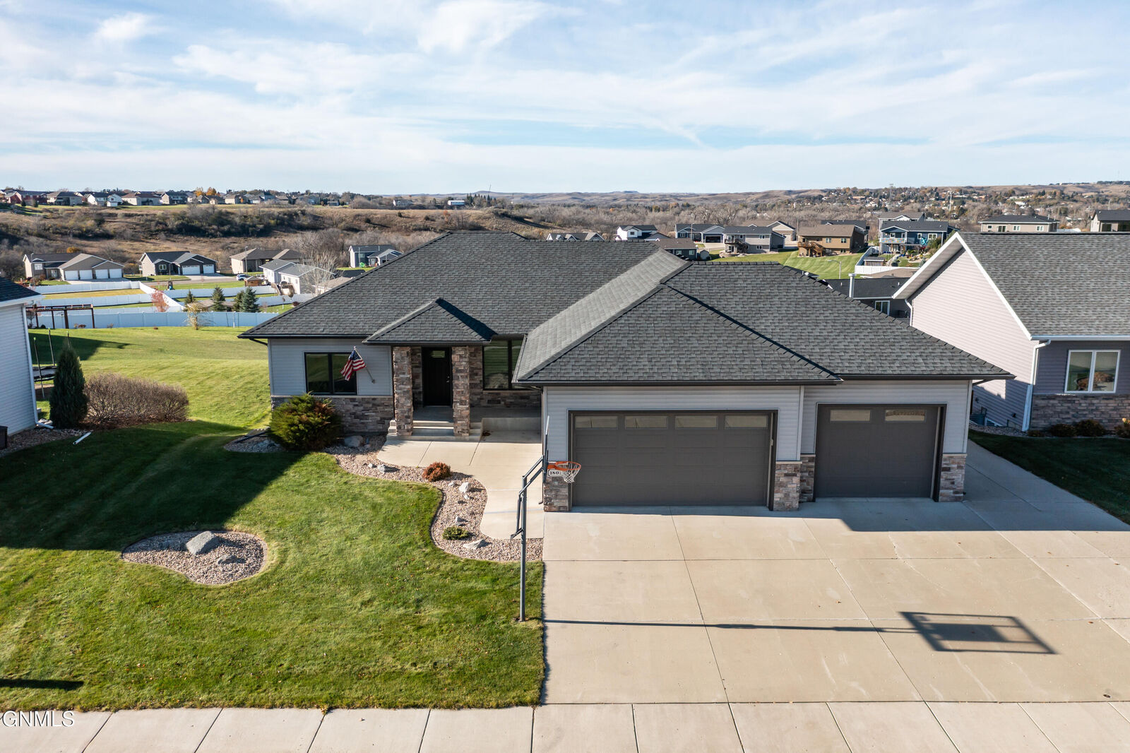 Property Photo: 1801 Ridge Drive SE ND 58554