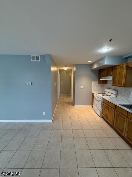 Property Photo: 356 Hawthorne Ave NJ 07112