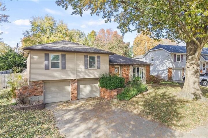 Property Photo:  3017 S 56th Street  KS 66106 