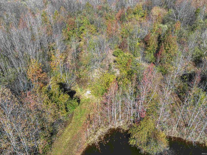 Property Photo: 1722 W New Hope Road IN 47601