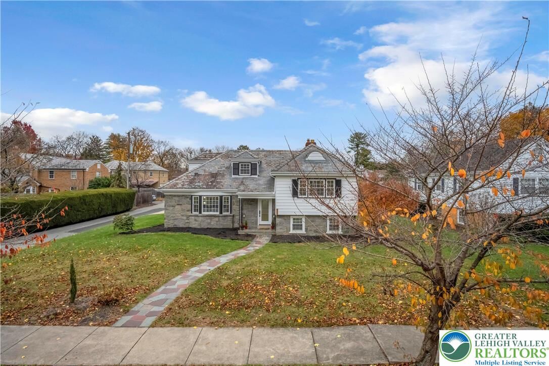 Property Photo:  525 N Main Street  PA 18104 