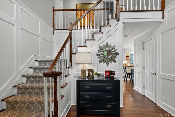 Property Photo:  14 Deer Run Court  NY 10560 