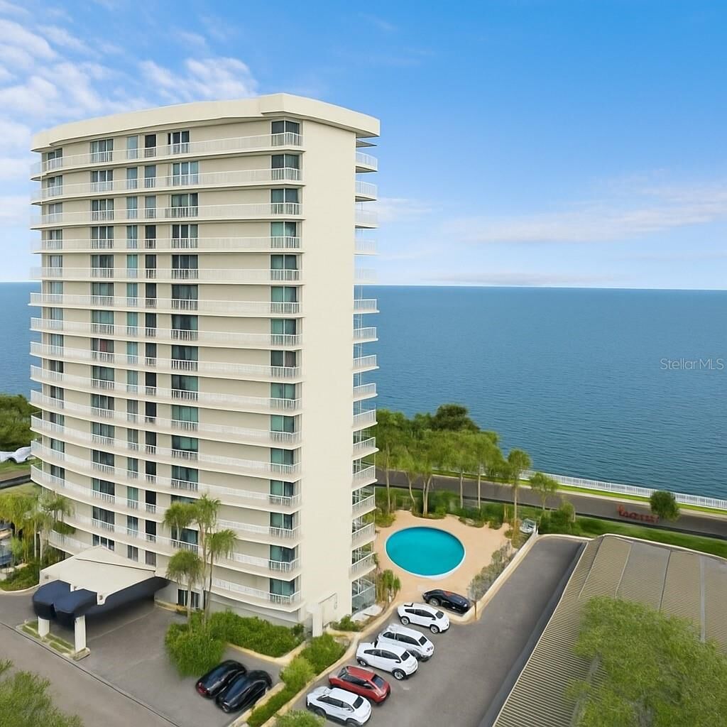 Property Photo:  2611 Bayshore Boulevard 1202  FL 33629 