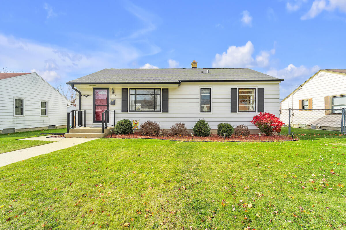 Property Photo:  3527 N 97th Pl  WI 53222 