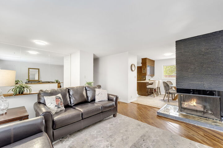 Property Photo: 9433 Hulda Dr WI 53177