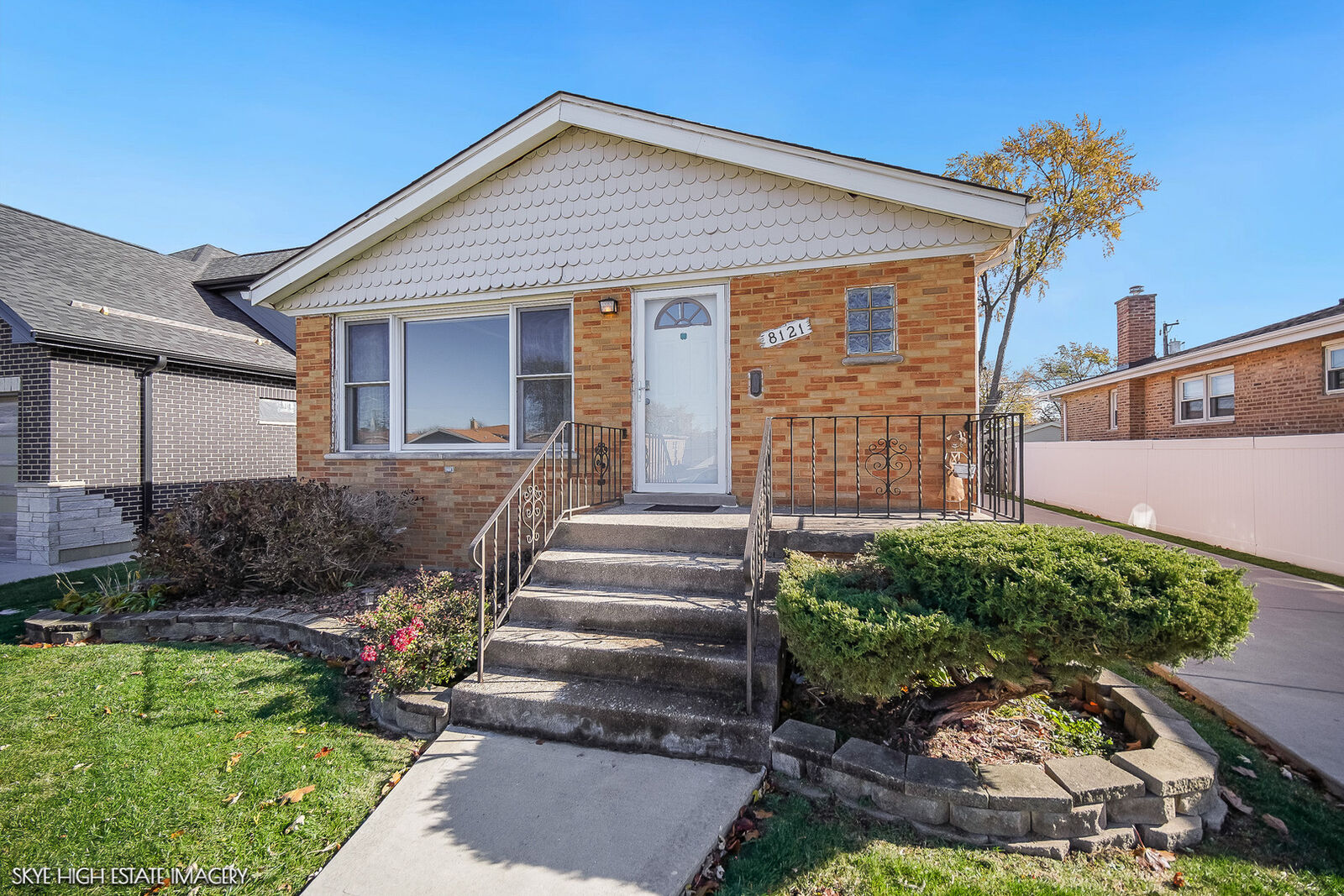 Property Photo: 8121 McVicker Avenue IL 60459