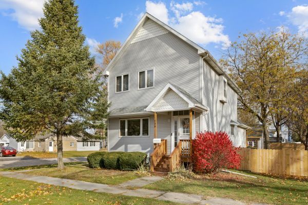 138 Stiles Street  Genoa IL 60135 photo