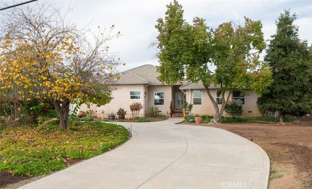 Property Photo:  37143 Avenue 16  CA 93636 