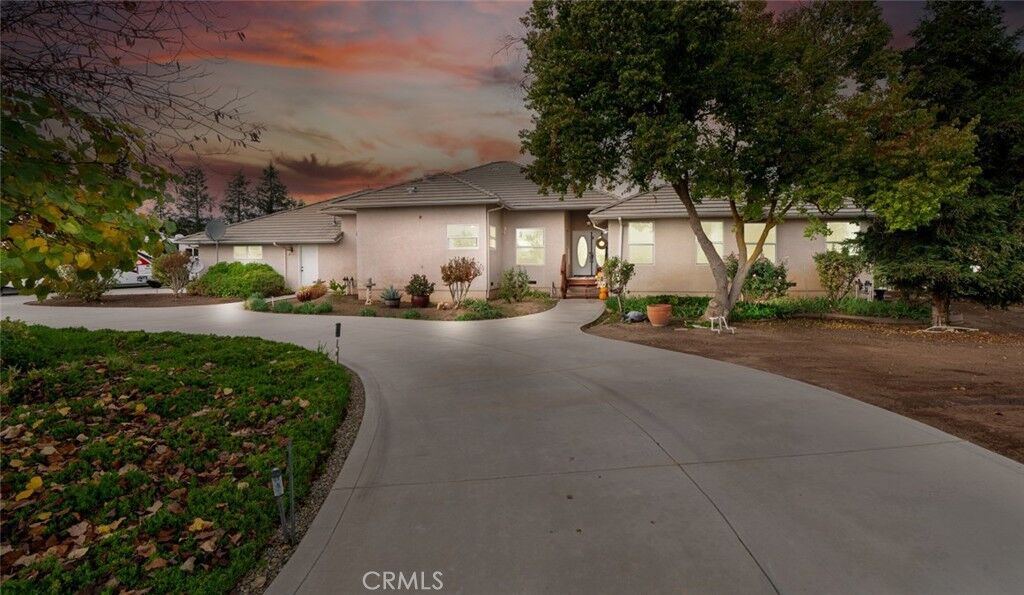Property Photo:  37143 Avenue 16  CA 93636 