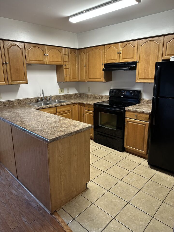 Property Photo: 2641 Blakemore Ave 13 TN 37212