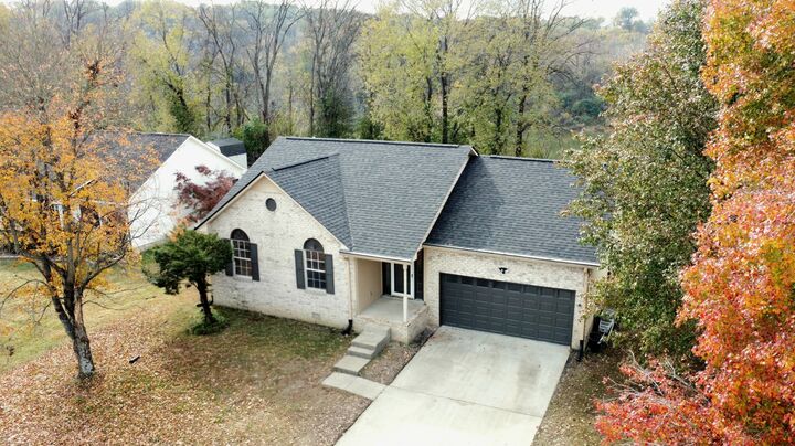Property Photo: 2328 Riverway Dr TN 37138
