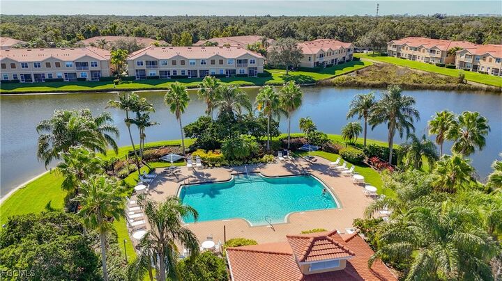 Property Photo: 3668 Parkridge Circle FL 34243