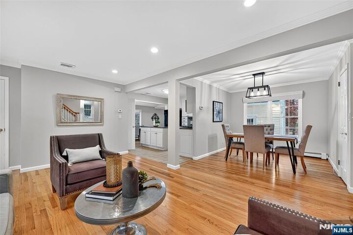 Property Photo:  3 Anne Avenue  NJ 07446 