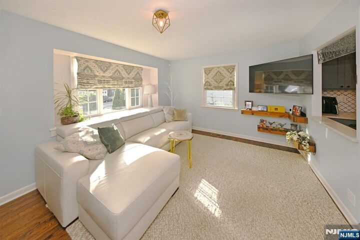 Property Photo: 423 The Esplanade NJ 07607