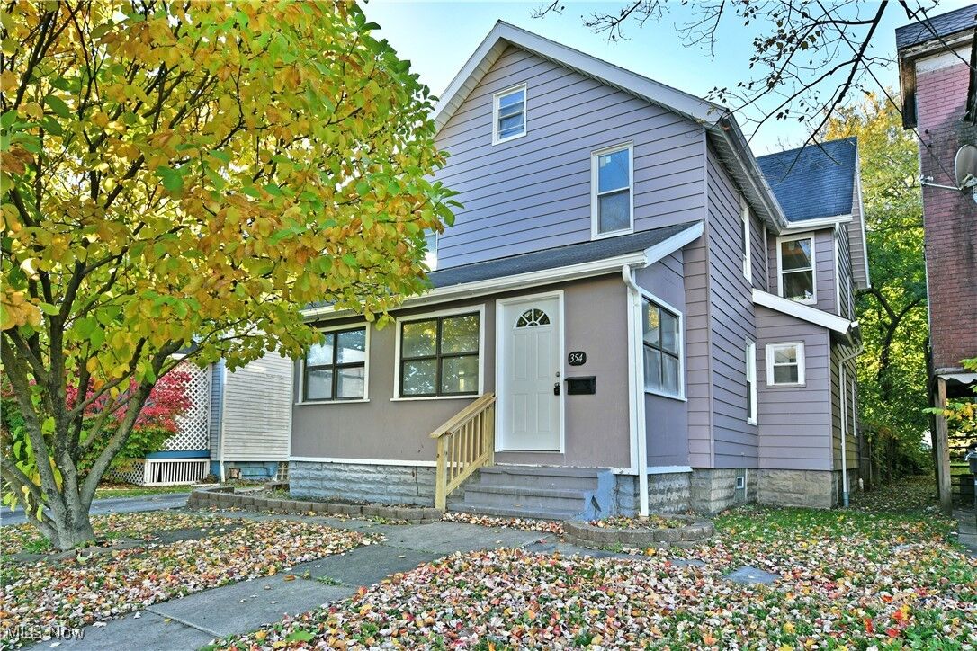 Property Photo: 354 Tod Avenue SW OH 44485