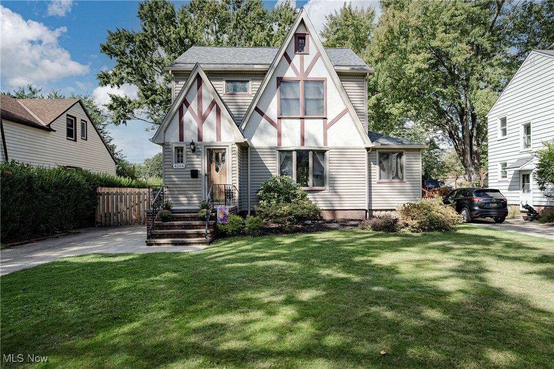 Property Photo:  4264 W 211th Street  OH 44126 