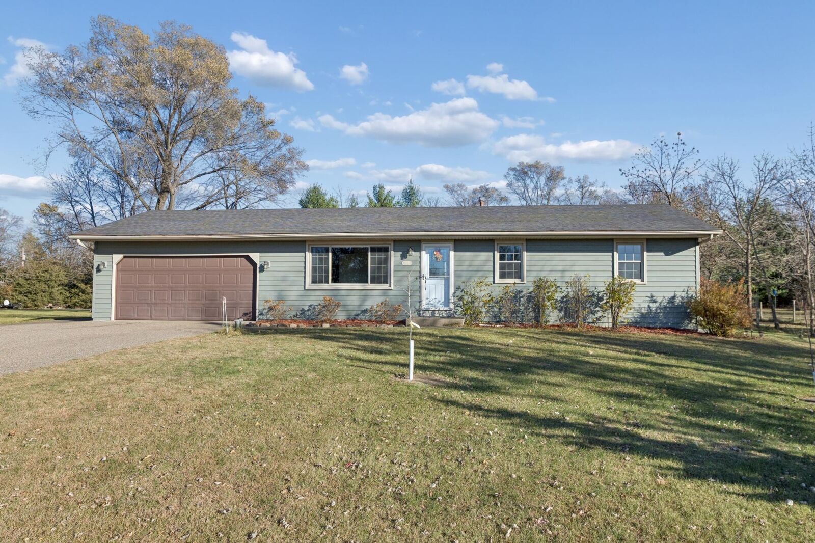 Property Photo:  15141 Willemite Street NW  MN 55303 