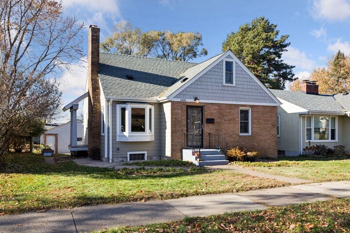Property Photo: 1405 Schletti Street MN 55117