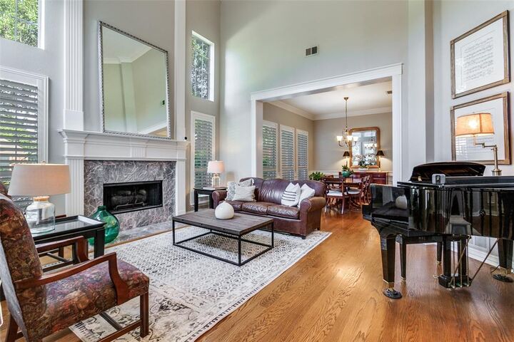 Property Photo: 6852 Colonnade Drive TX 75024