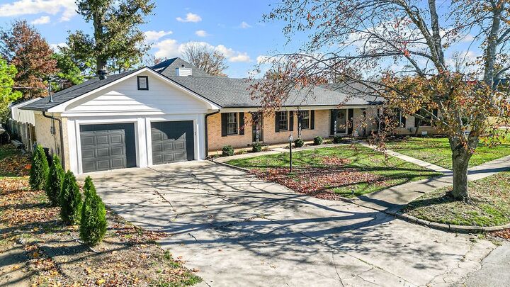 525 S 6th Street  Rogers AR 72756 photo