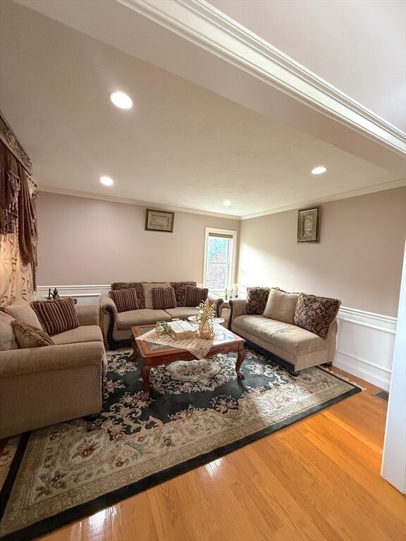 Property Photo:  6 White Ln  MA 01949 