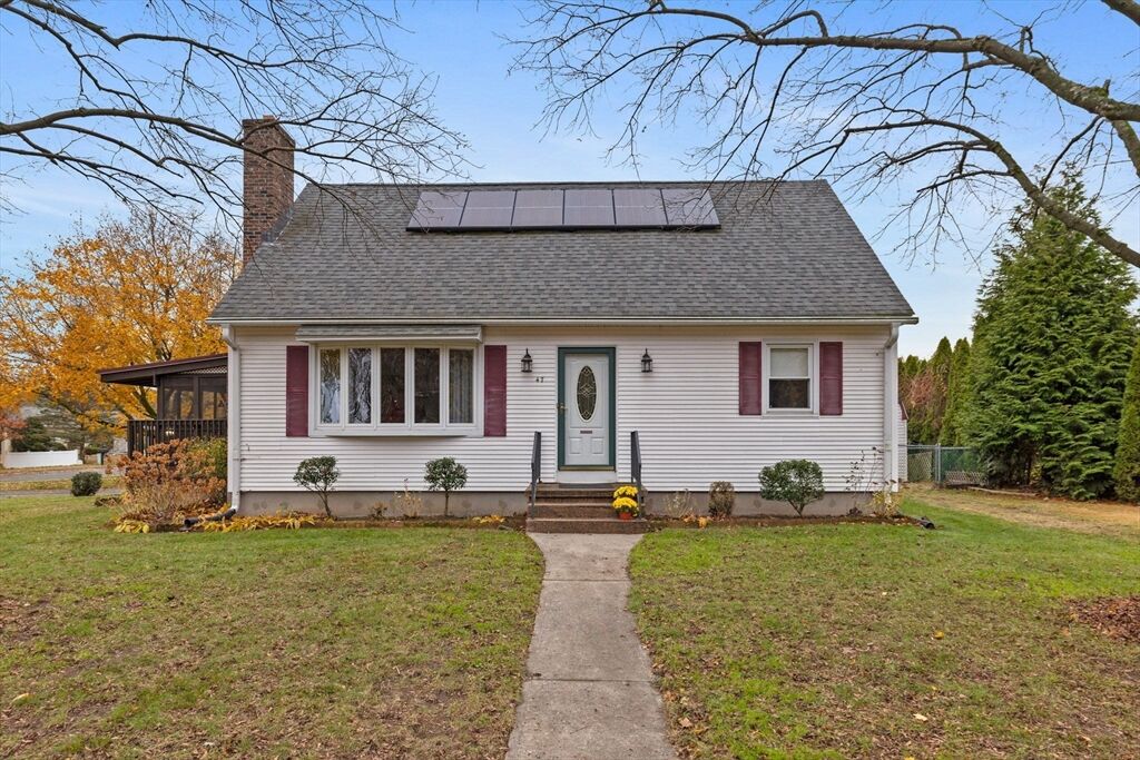 Property Photo:  47 Butternut Dr  MA 01001 