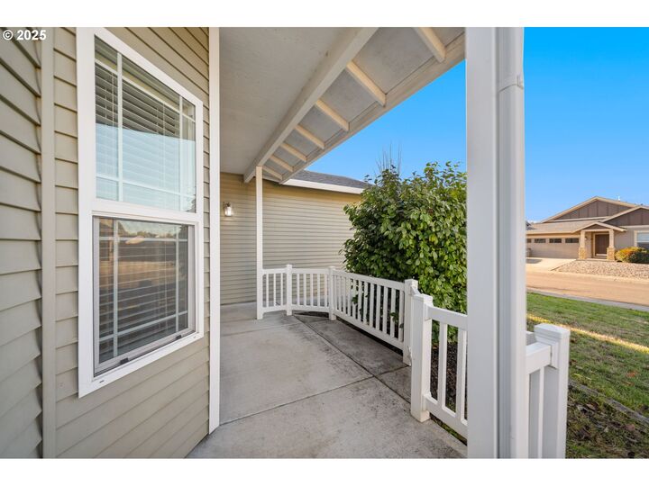 Property Photo: 5307 NE 66th Dr WA 98661