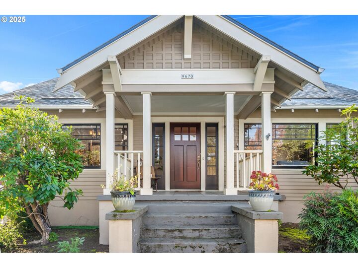 Property Photo: 9670 SW Frewing St OR 97223