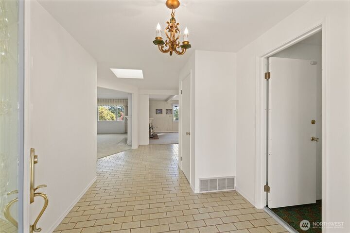 Property Photo:  1672  185th Avenue NE  WA 98008 