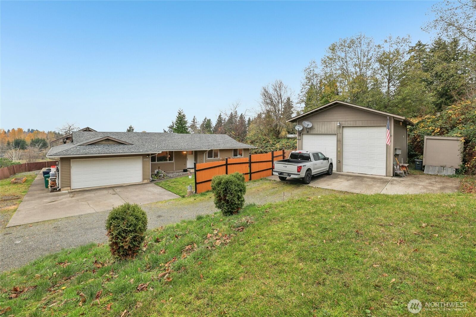 Property Photo:  46914  286th Avenue SE  WA 98022 