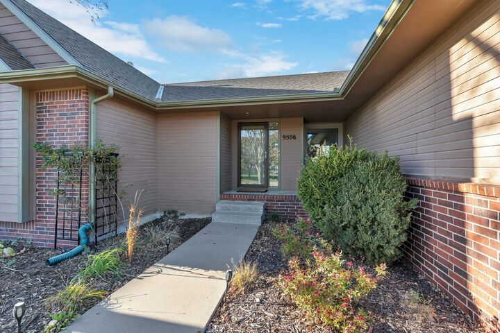 Photo de la propriété: 9506 E Elmwood St KS 67207