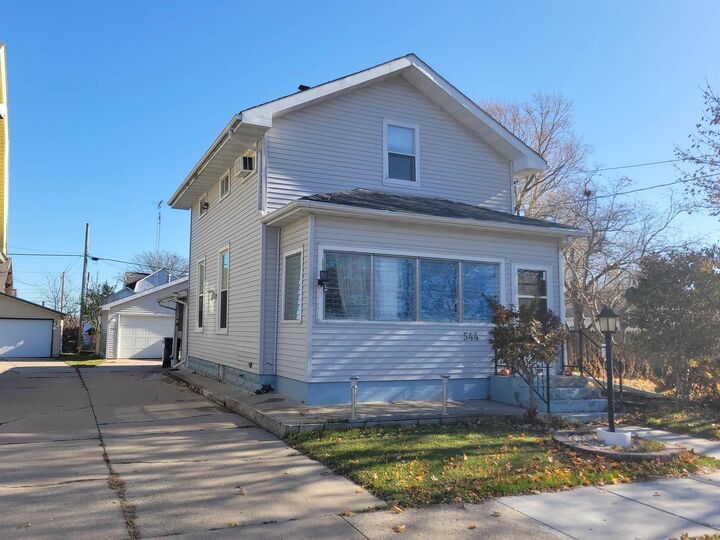 Property Photo:  544 North Chatham Street  WI 53548 