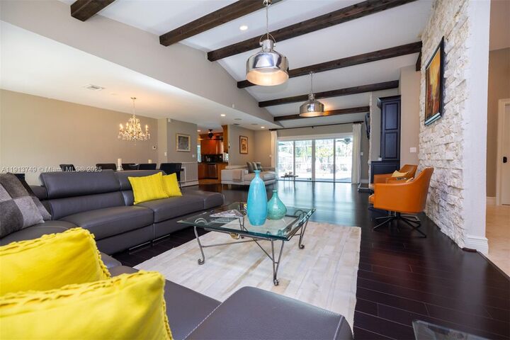 Property Photo: 7605 SW 178th Ter FL 33157