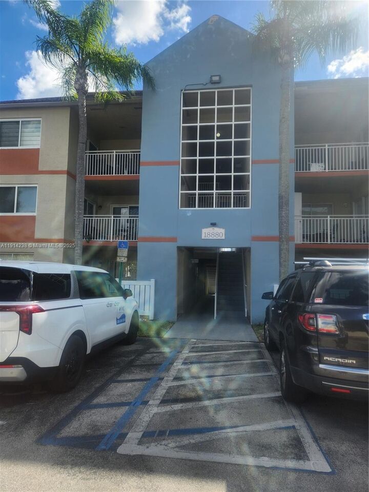 Property Photo: 18880 NW 57th Ave 105 FL 33015
