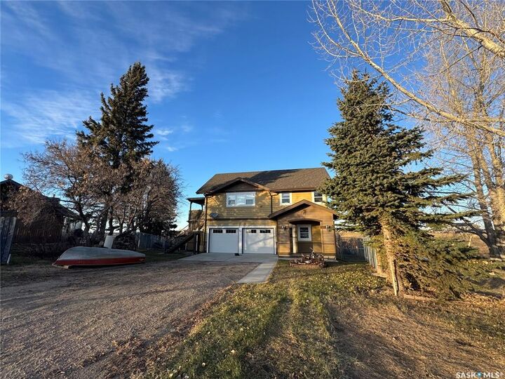 Property Photo: 50 Marina Avenue SK S0G 4V0