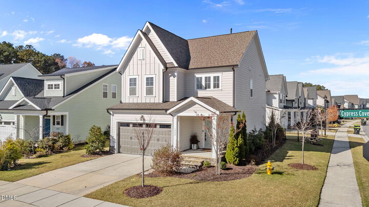 Property Photo: 1904 Cypress Cove Drive NC 27591