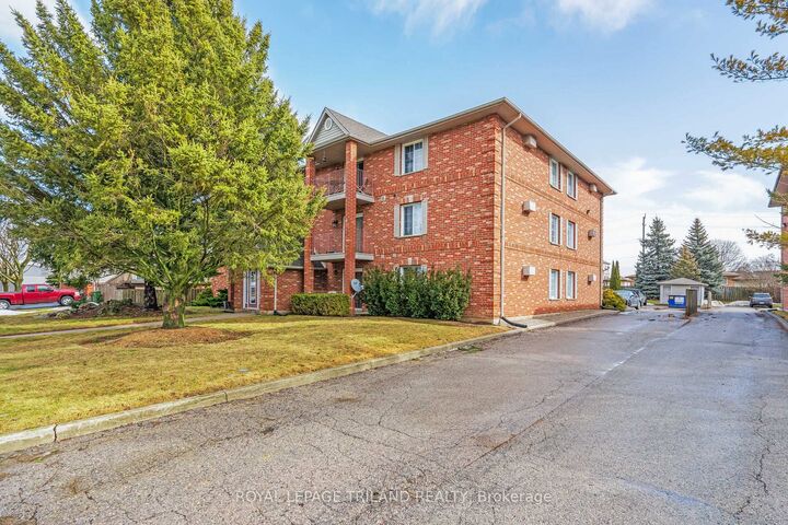 Property Photo: 70 Stokes Road ON N5R 6A9