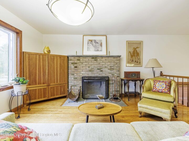 Property Photo:  10 Purdy Hollow  NY 12498 