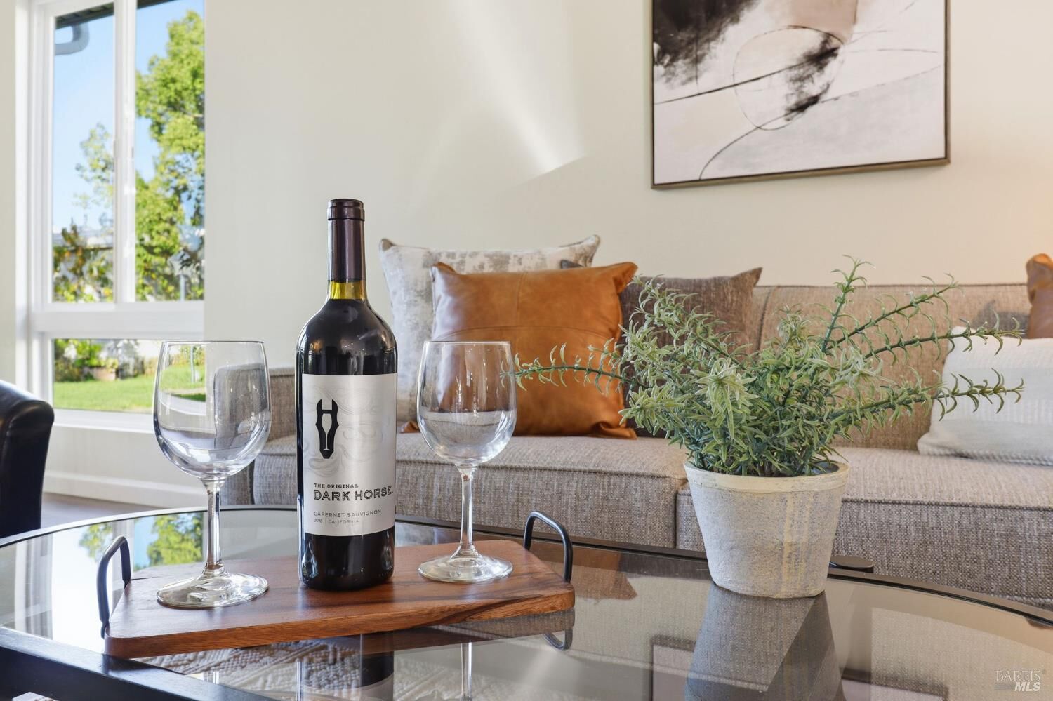 Property Photo:  715 Seville Way  CA 94949 