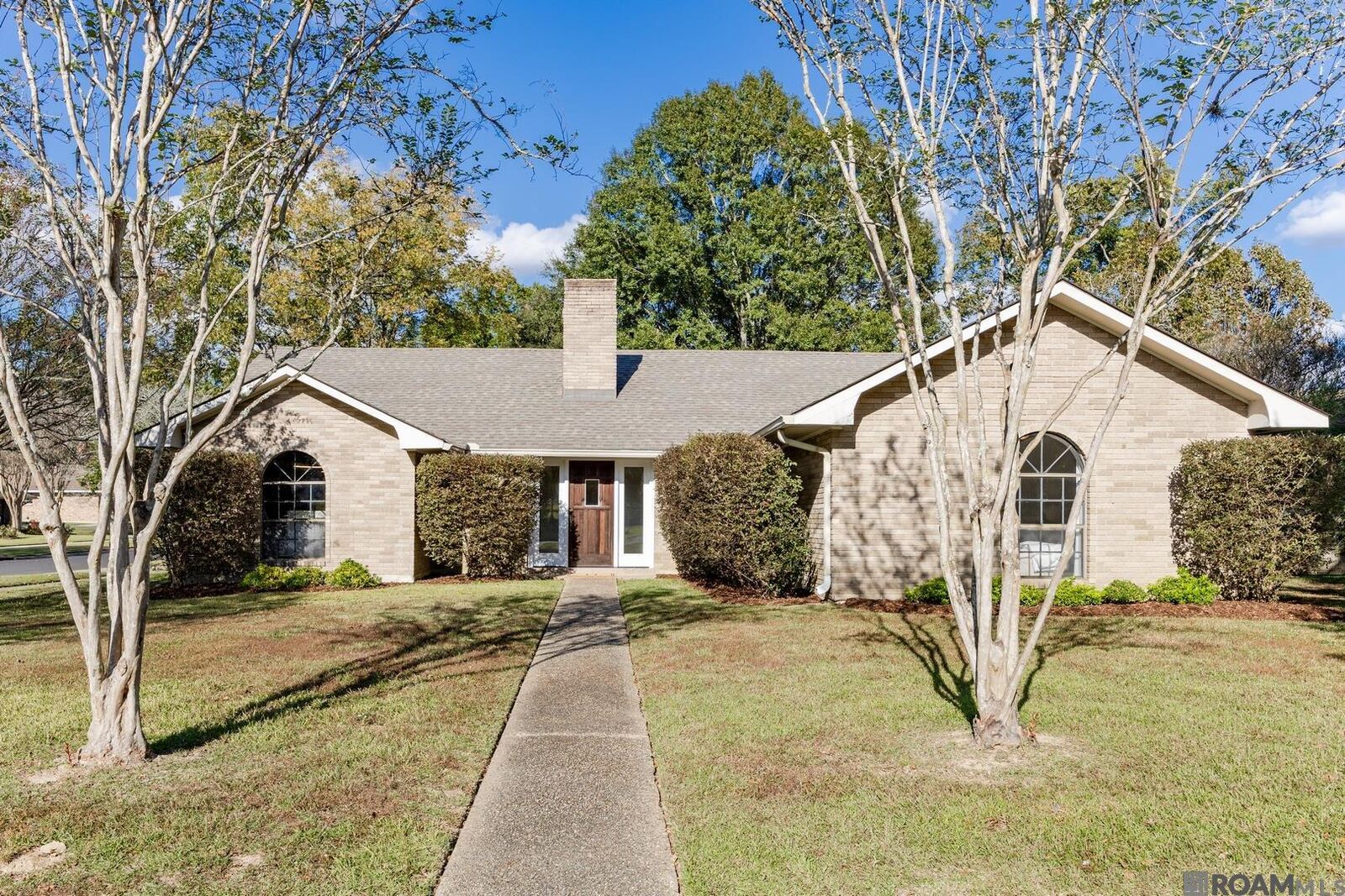 Property Photo:  7505 Boone Ave  LA 70808 