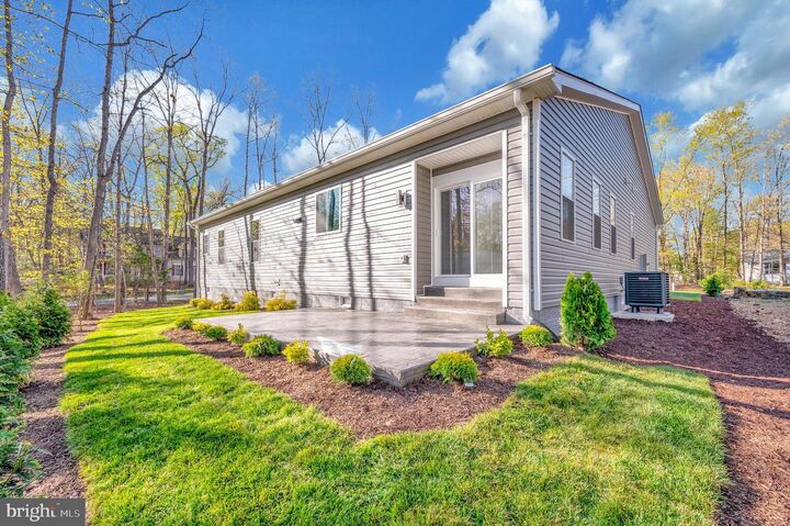 Property Photo: 400 Constitution VA 22508