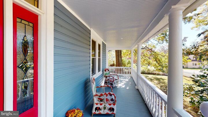 Property Photo: 25 Indian Head Avenue MD 20640