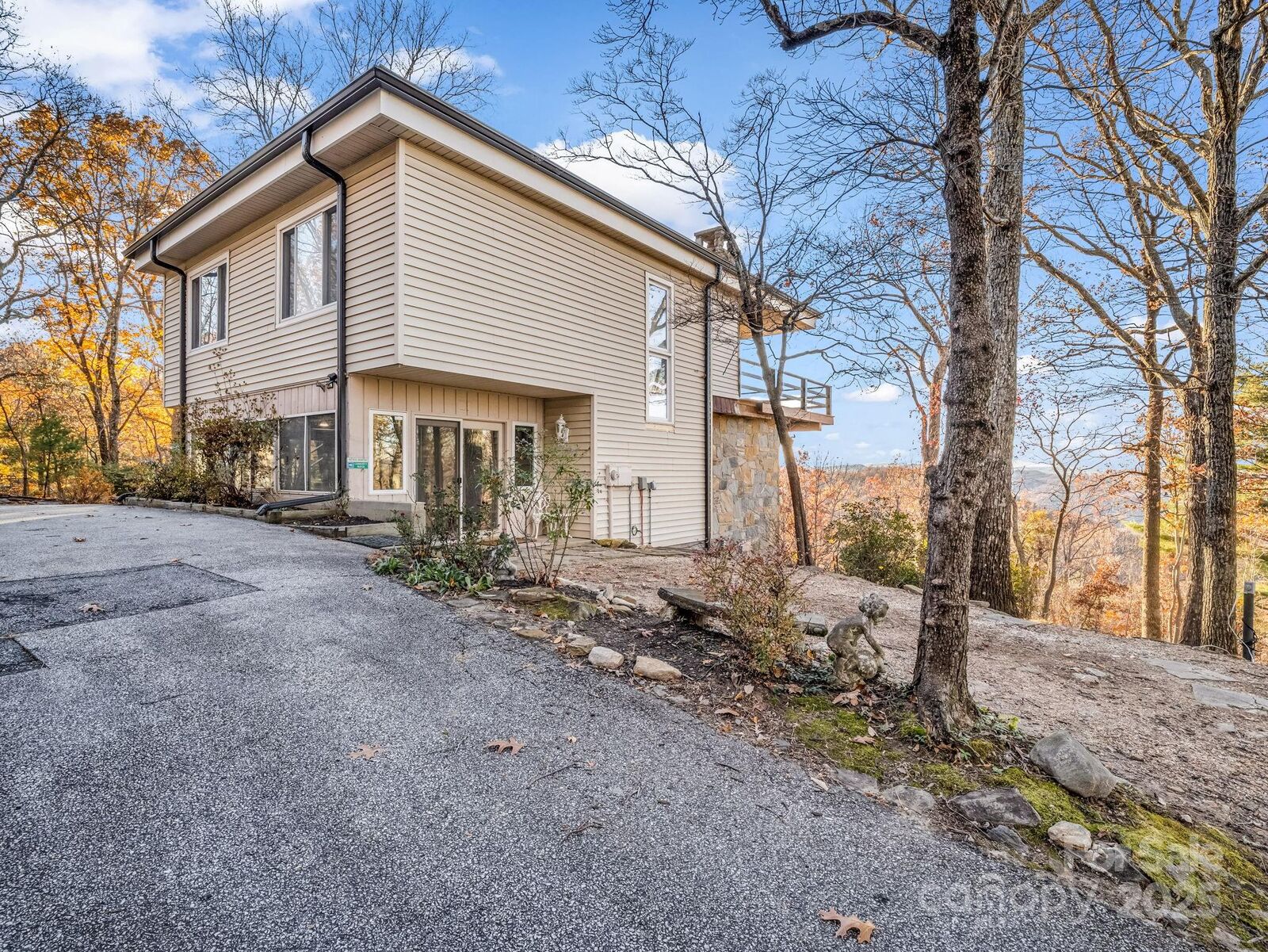 Property Photo:  104 Little Falls Drive  NC 28782 