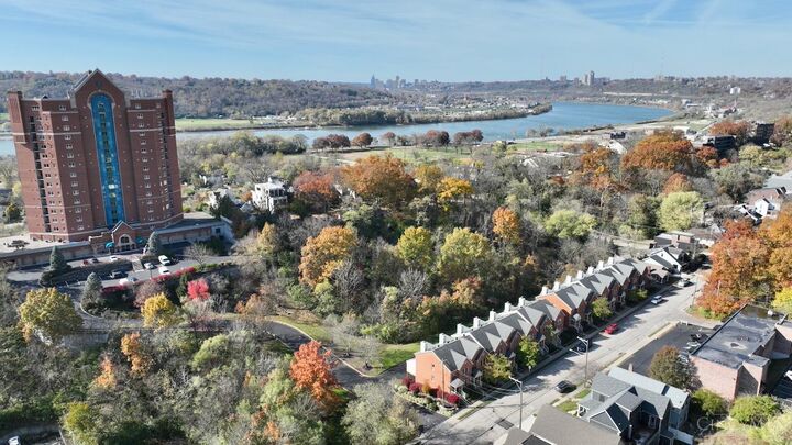 Property Photo: 3433 Golden Avenue OH 45226