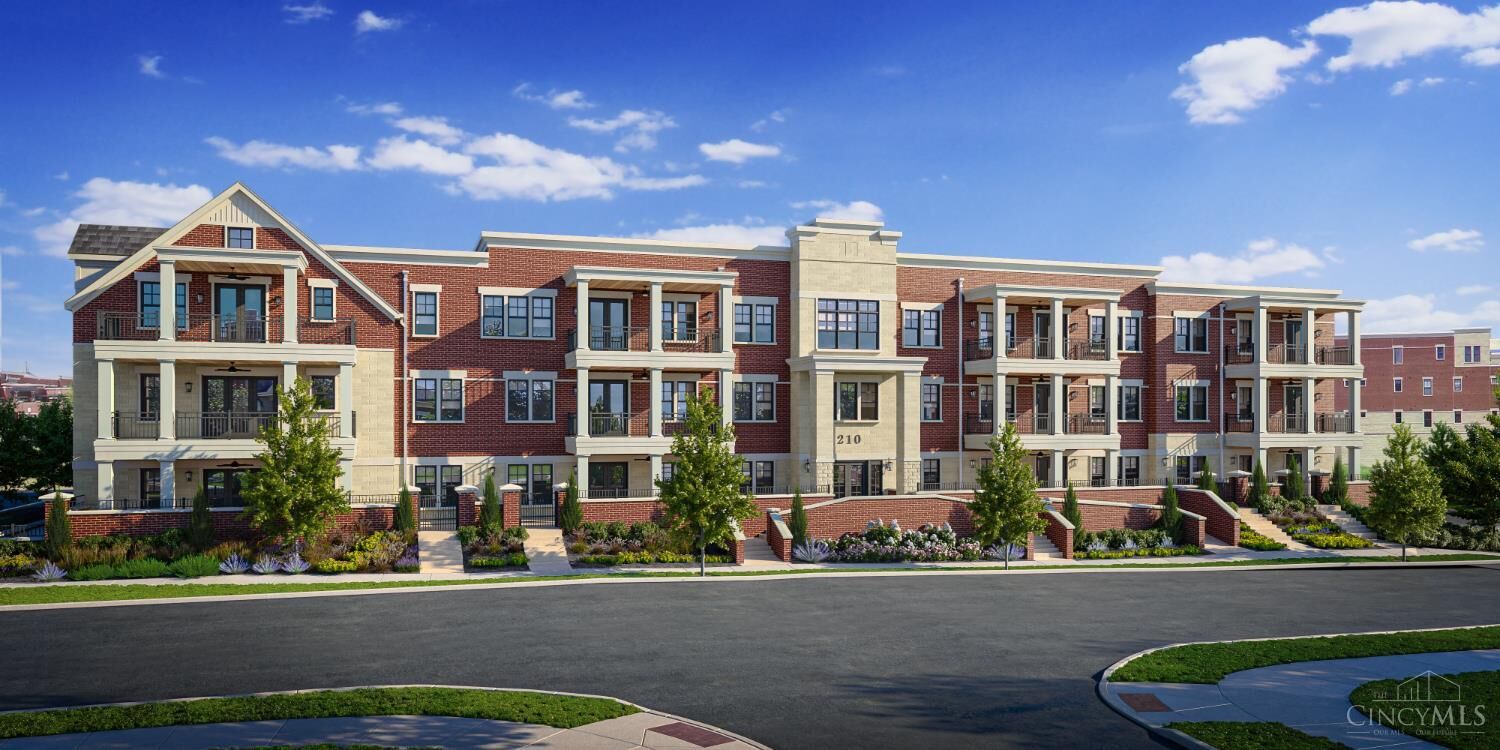 Property Photo: 210 Vintage Club Drive OH 45249