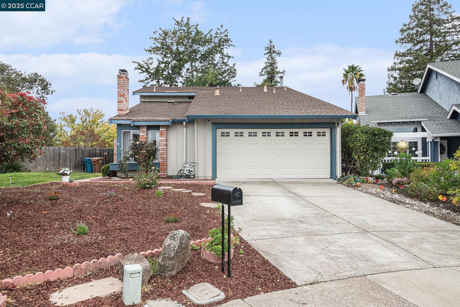 Property Photo:  282 Coldsprings Ct  CA 94553 